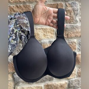 Dreamfit Women's Black Bra size 42 DDD NEW